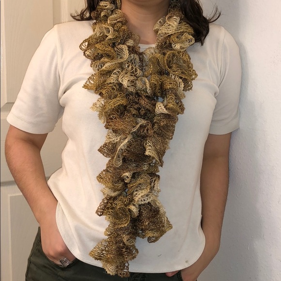 💚 NWOT Handmade GlitterGold Scarf - Picture 2 of 7